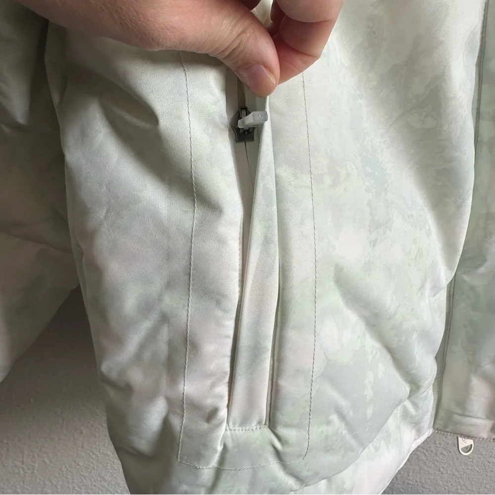 NWT Free People Movement Bunny Slope Printed Puffer Mountain Mist Mint Large - Picture 6 of 13